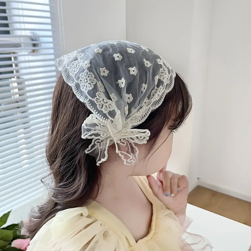 

Hollow Lace Wide Version Baby Headband Princess Girl Elastic Headband Retro White Flower Bow Cute Headband Hair Accessory