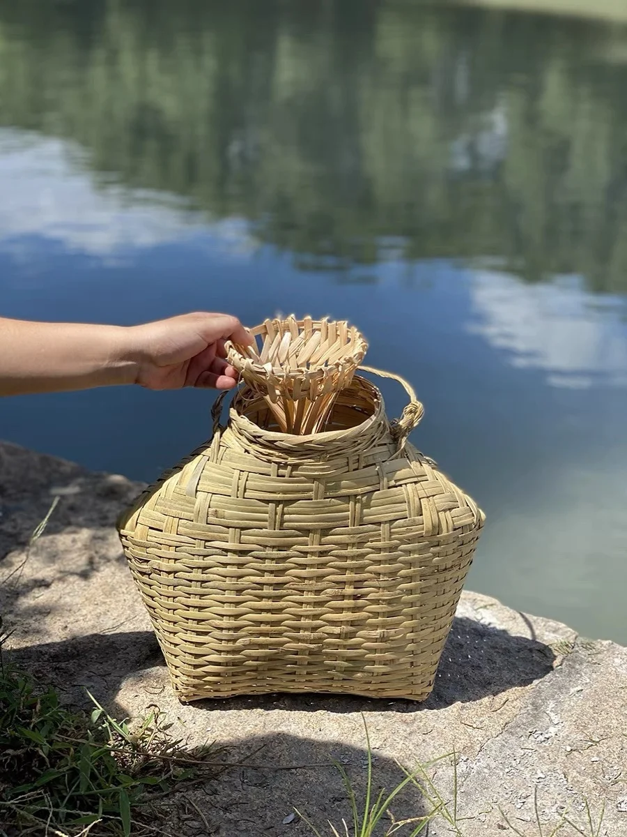 Fishing fish basket fish eel cage fish cage bamboo bamboo basket pure handmade tea basket handicraft performance props decoratio