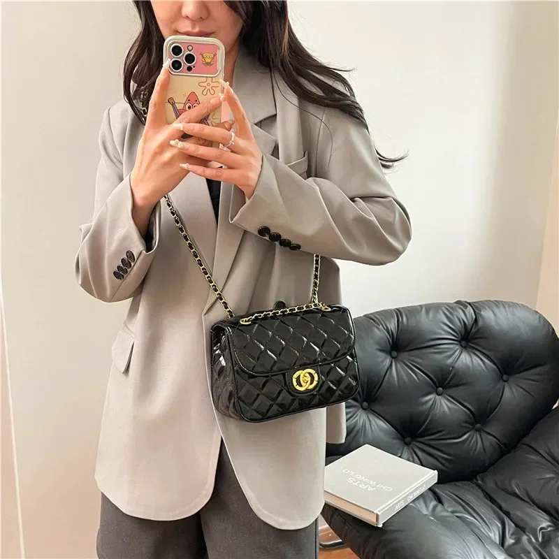

Elegant Classic Leather Shoulder Bag Women's Handbag Crossbody Bag By Famous Designer Luxury Brand