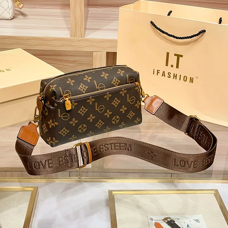 

Classic Fashionable Diaper Bag Women Designer Crossbody Messenger Bag Luxury Leather Handbag Minimalist Stylish Large Tote