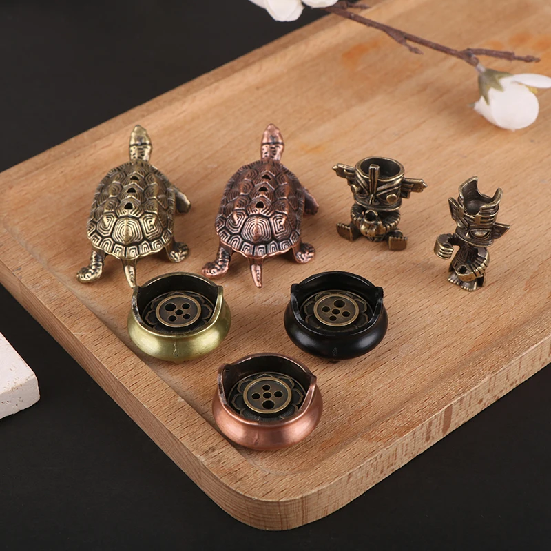 Retro Brass Incense Burner Chinese Three-legged Tripod Incense Holder Handmade Censer For Buddhist Home Office Decoration