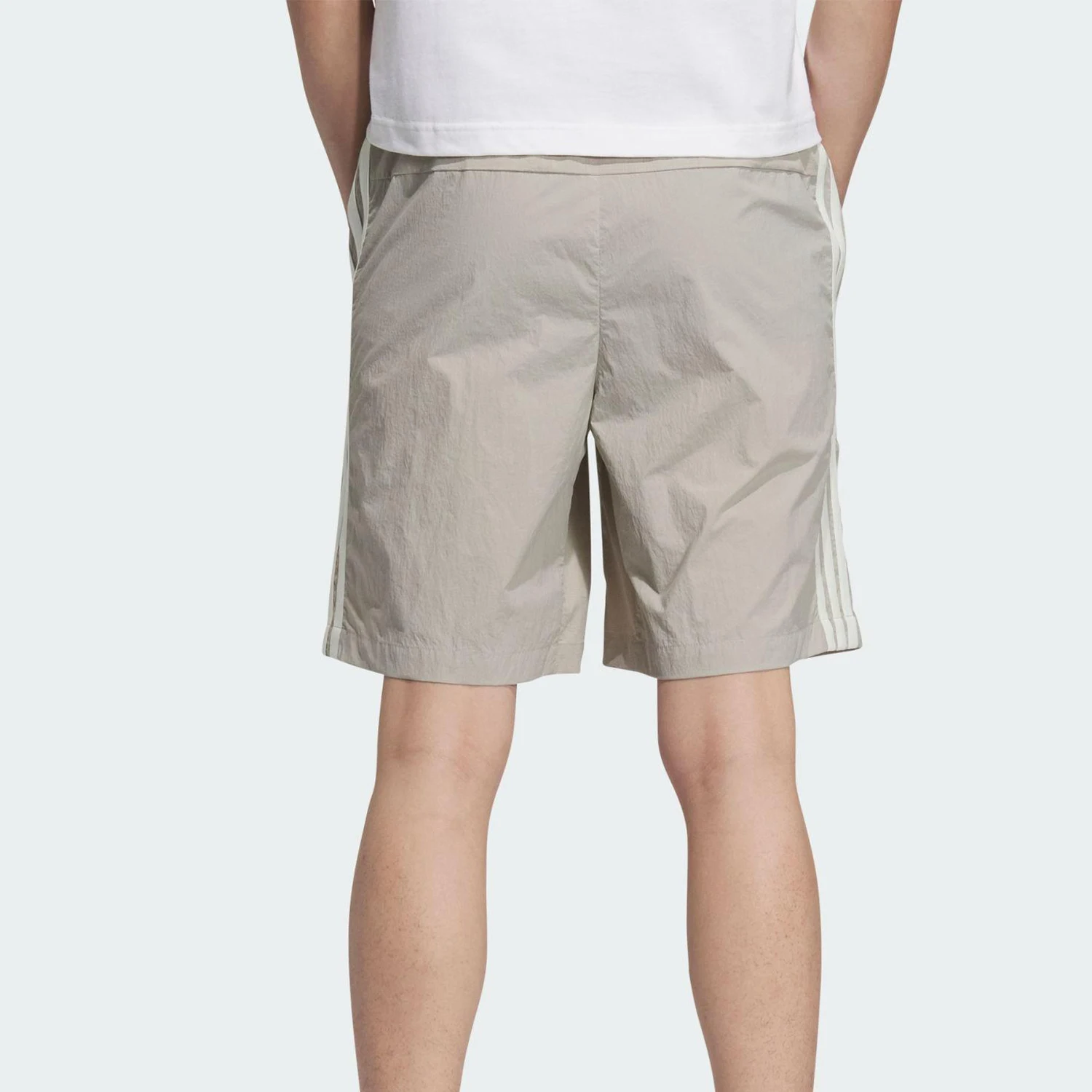 أديداس شورت كاجوال كلاسيكي منسوج صيفي أصلي للرجال KC2844