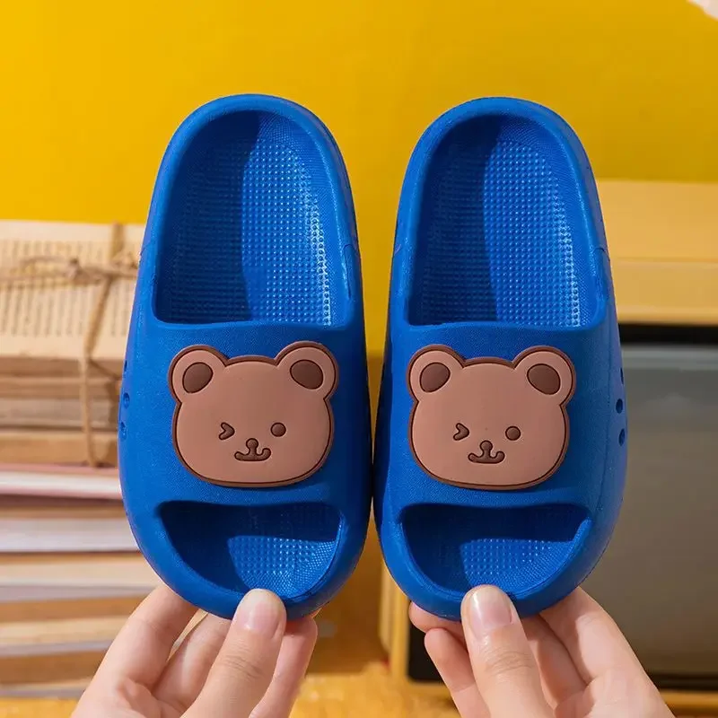 Summer Cute Bear Kid Slippers Indoor Non-Slip Soft Bot Sandals Comfort Baby Hole Shoes Boys Girls Home Slippers Bathroom Slipper