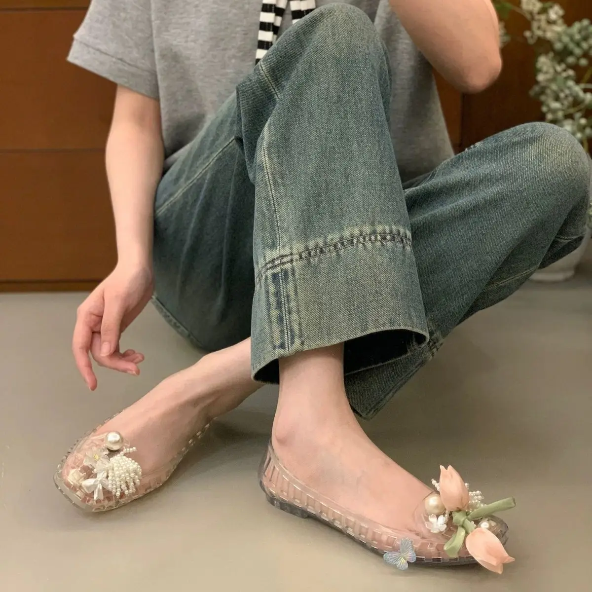 Women Summer Jelly Sandals Flat Heel Perforated Floral DIY Transparent Crystal Fashion Comfortable Lightweight Casual Fresh Mint