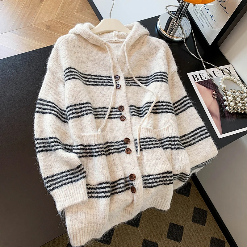 سترة نسائية صوفية مخططة مريحة مفتوحة سترة محبوكة متوسطة الطول كسول Sle الكورية أوائل الربيع الحفاظ على الذات