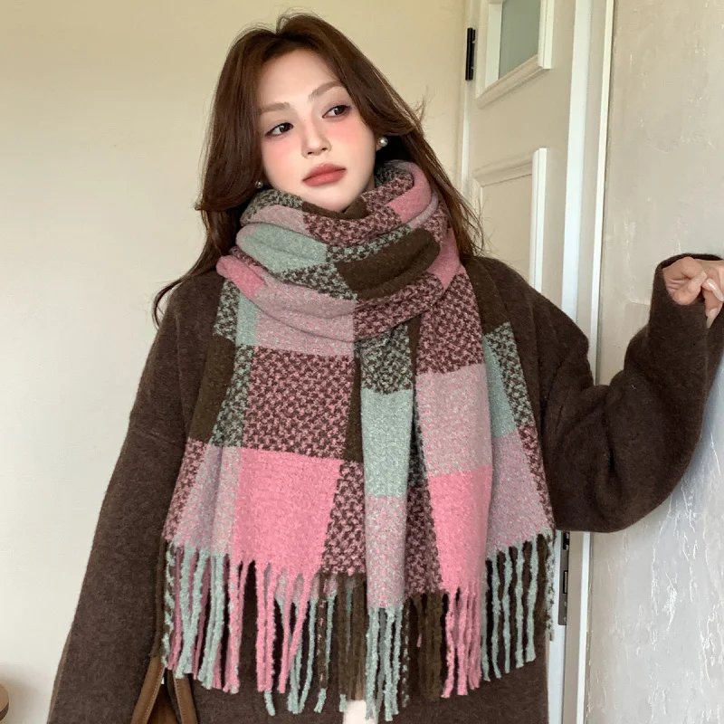 

2025Зимний новый стильный атмосферный шарф, имитация кашемира, универсальная шаль, корейский сладкий цветной блок, теплый клетчатый утеплитель для шеи