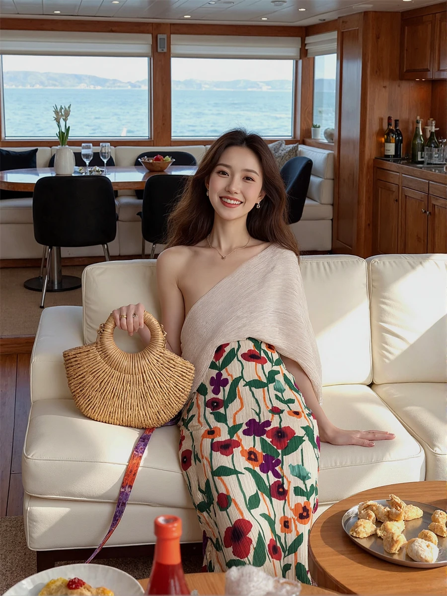 Skirts Women High Waist Denim A-Line Midi Skirt with Frayed Hem and Button Closure Comfortable Style for Summer or Spring Looks