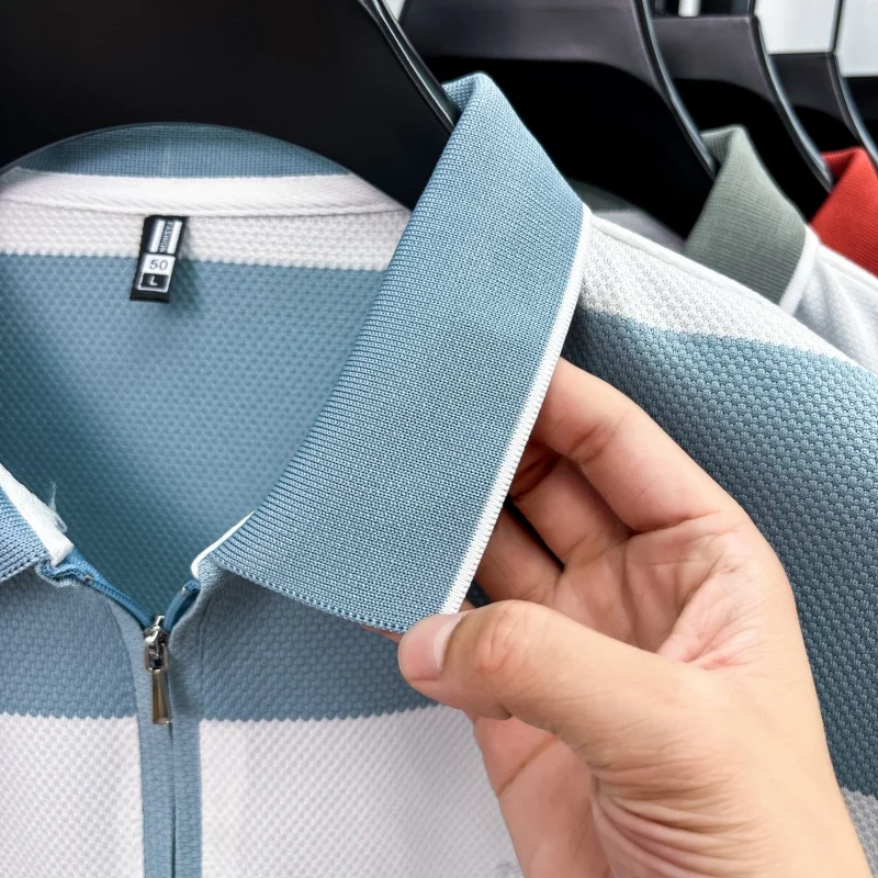 Modisches gestreiftes, farblich abgesetztes Kurzarm-Poloshirt für Herren High-End-Marke Pony-Stickerei Sommer, Golf, Freizeit, neues T-Shirt mit halbem Reißverschluss – Detail 18
