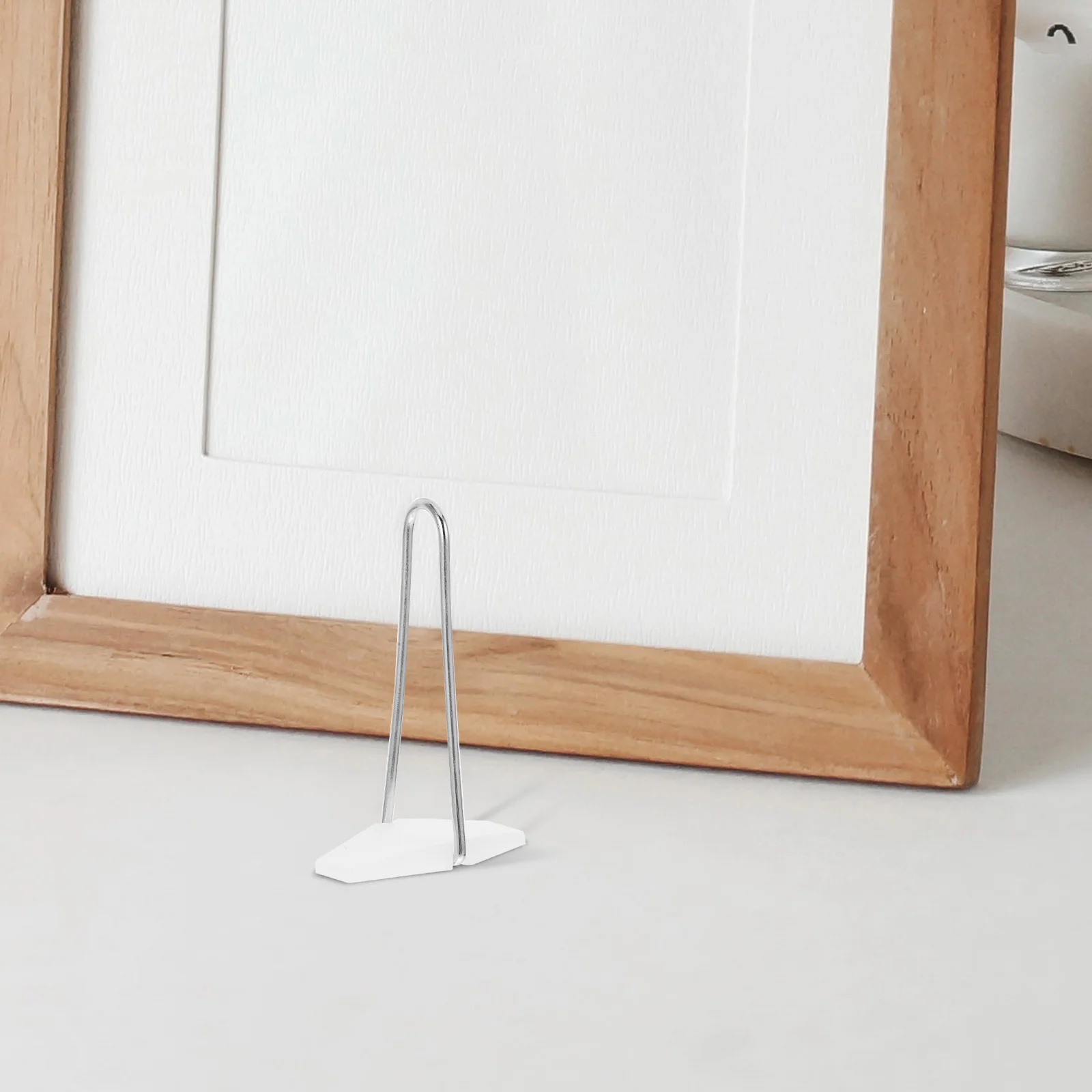 

100Pcs Picture Frame Stand Iron Easel Back Support Portable for Table Display Decor Picture Frame Easel Back Iron Display Stand