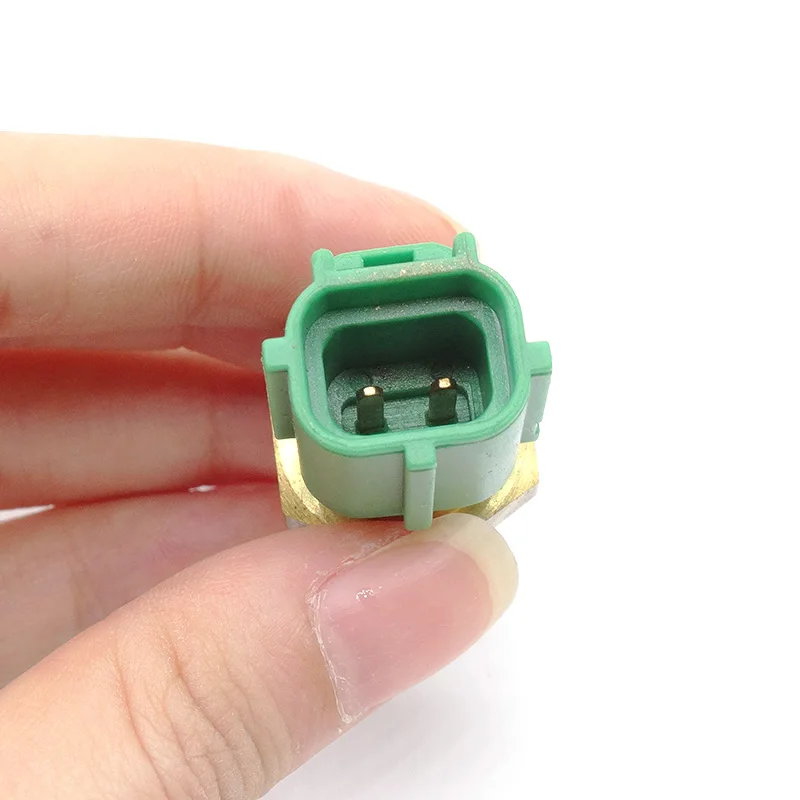 Water temperature sensor OEM:8-972174441-1 for HITACHI ZX330 Excavator accessories sensor