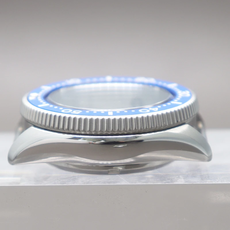 38mm Herren-Uhrengehäuse Mod-Teile Saphirglas für Skx013 Gehäuse für Nh35 Nh36 4R36 Uhrwerk 28,5mm Zifferblatt Schwarze Blaue Keramik-Lünette – Detail 4