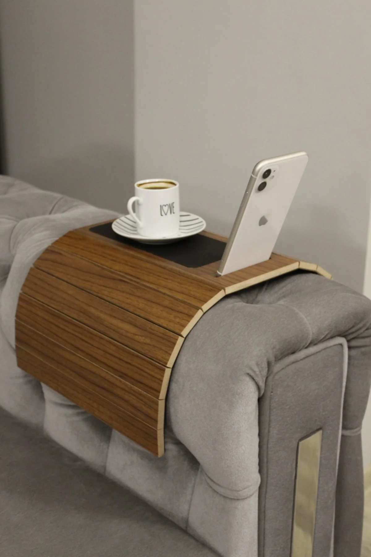 Sofa Tray Side Table Leather Base Phone Holder Anti-Slip Practical Couch Armrest Stand Non-Slip Folding Comfort Design