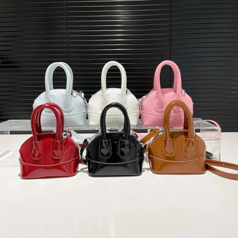 

Известная дизайнерская кожаная женская сумка на плечо, роскошная брендовая модная классическая элегантная стильная повседневная сумка с акцентом ​