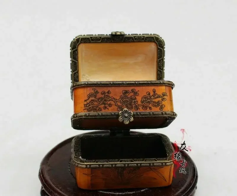 Rare Small Unique Vintage Antique Camel Bone Plum Trinket Jewelry Box   home decoration accessories  living room decoration