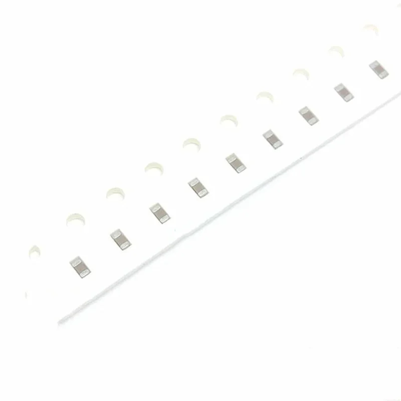 100Pcs 0603 47UF 6.3V 476 SMD Capacitor X5R Error of 20% Multilayer Ceramic Capacitor
