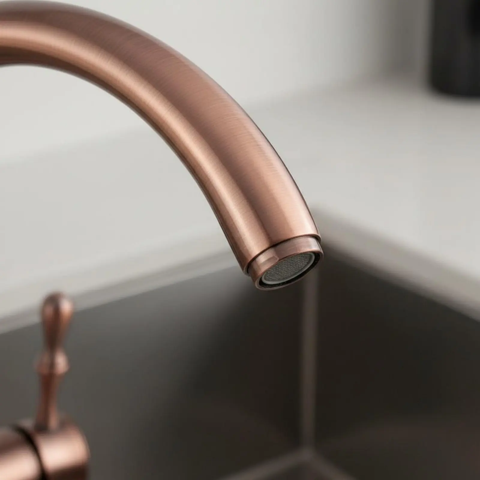 rubinetto-da-cucina-caldo-e-freddo-con-tubi-di-alimentazione-miscelatore-girevole-in-ottone-anticato-con-cartuccia-in-ceramica
