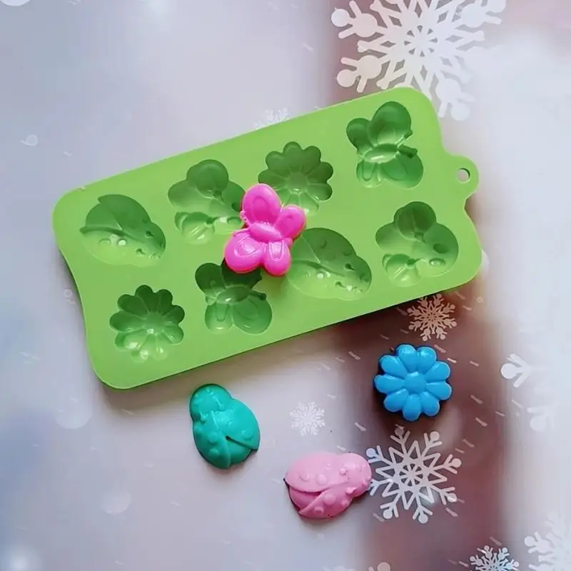 8-piece Creative Silicone Insect Butterfly Chocolate DIY Cake Mold Food Grade Silicone High Temperature Resistant