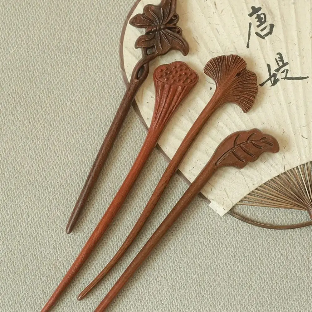 Exquisite Wood Wooden Hair Stick Butterfly Animals Chinese Style Hairpin Hair Sticks for Long Hair Rabbit Hanfu Headwear Girls