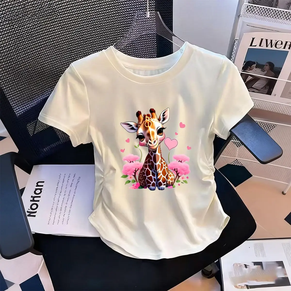 

Women's Waist-Defining Elastic T Shirt Cute Giraffe printed Short Sleeve Round Neck top tee Graphic t-shirts Comfortable