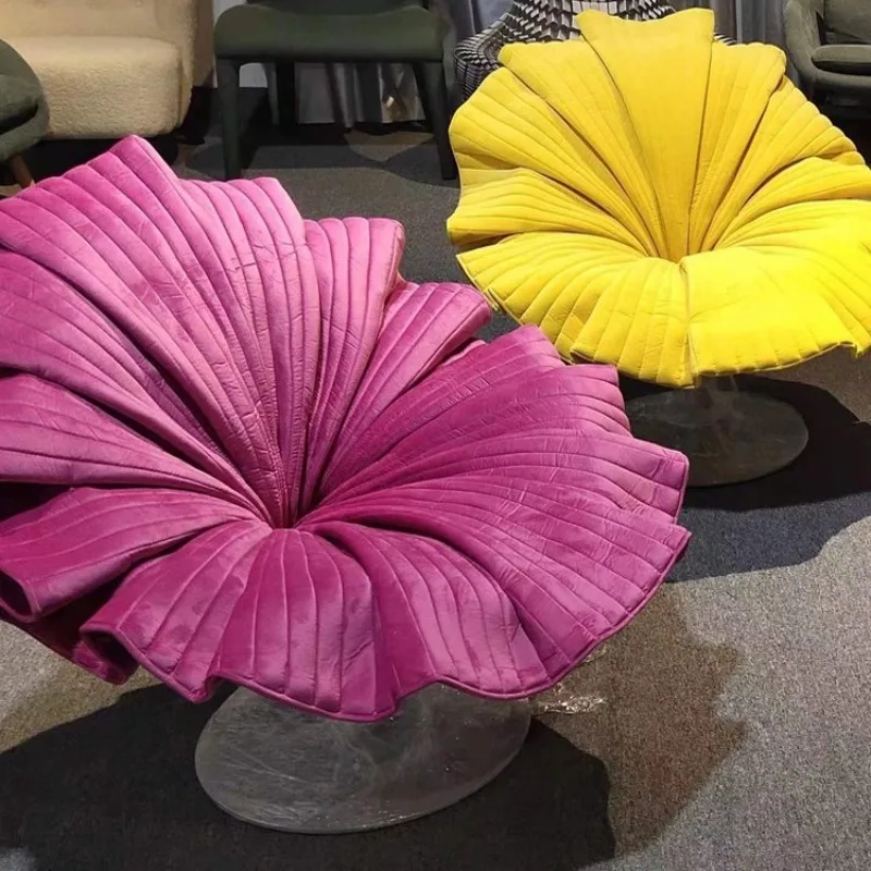

Flower petal chair, Nordic designer special-shaped single sofa chair, living room balcony rotating chair