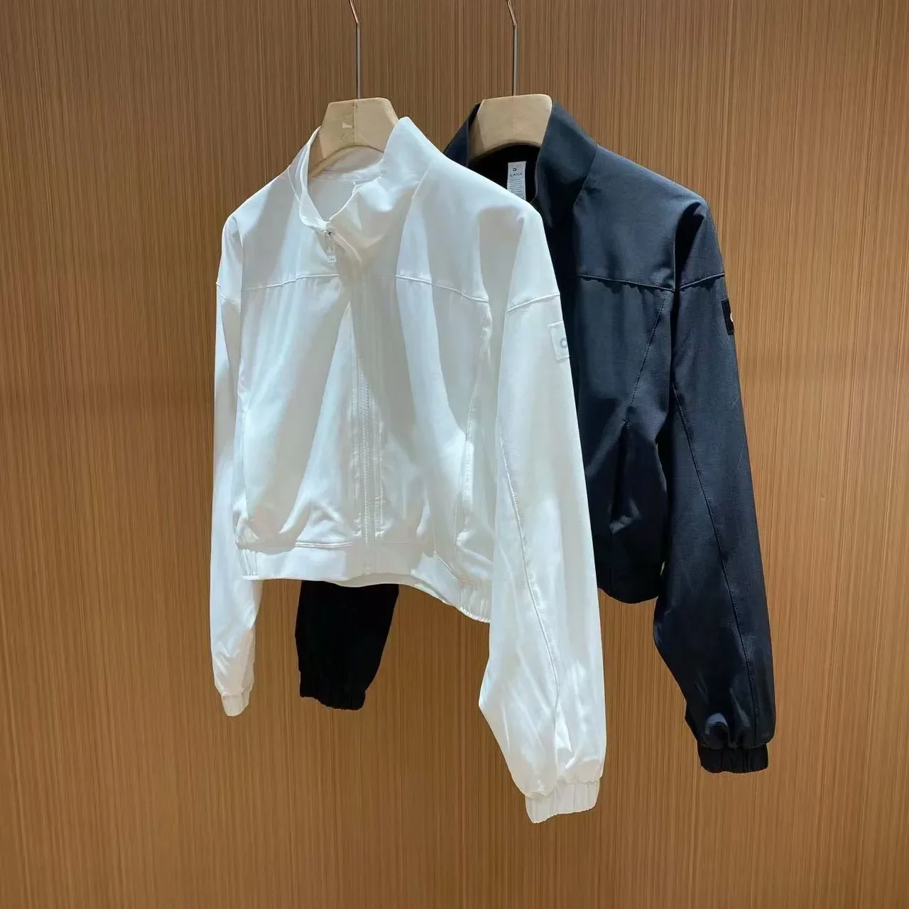 

al Casual Short Stand Collar Jacket Women's Spring Autumn New Style Fashion Stand Up Collar Zipper Short Long Sleeved Jacket