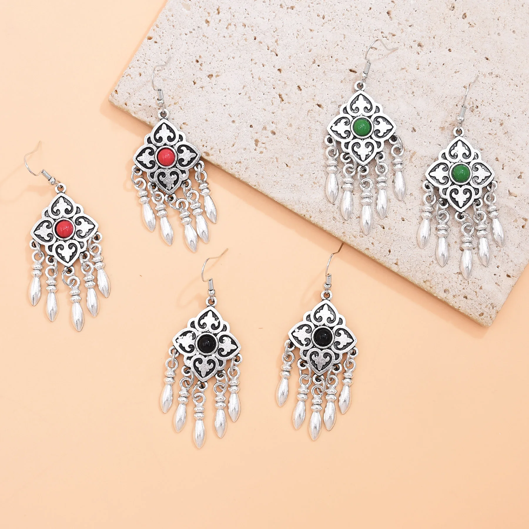 Ethnic style Kazakh earrings for women retro high-end tassel earrings Xinjiang Miaoyin exotic festival earrings