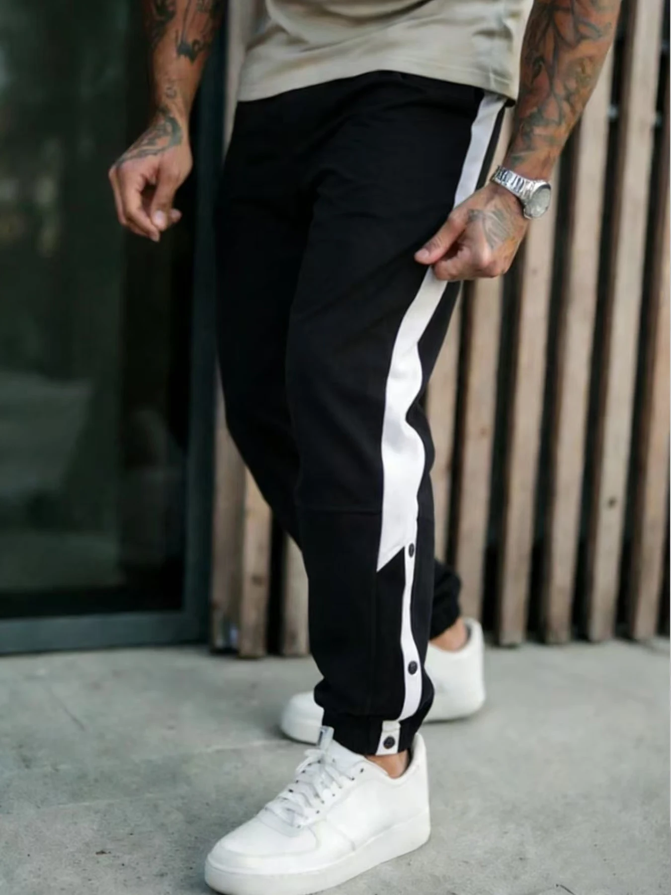 Men's Striped Pants Fashionable Comfort Casual Fit Plain Pattern Ideal for Daily Wear Spring & Fall Use