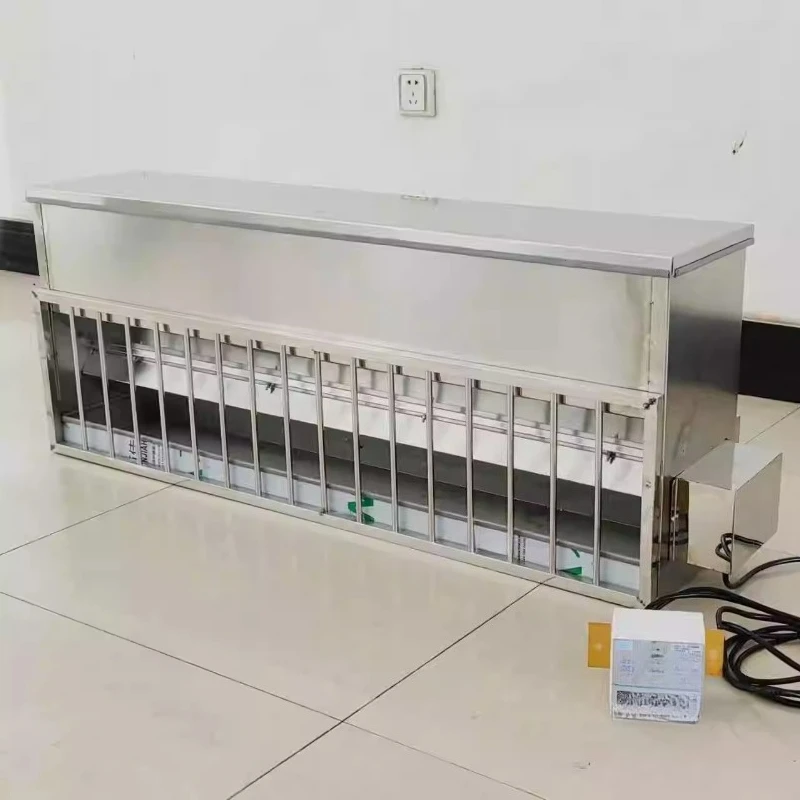 

Automatic feeder carrier pigeon timed feeding remote feeding machine