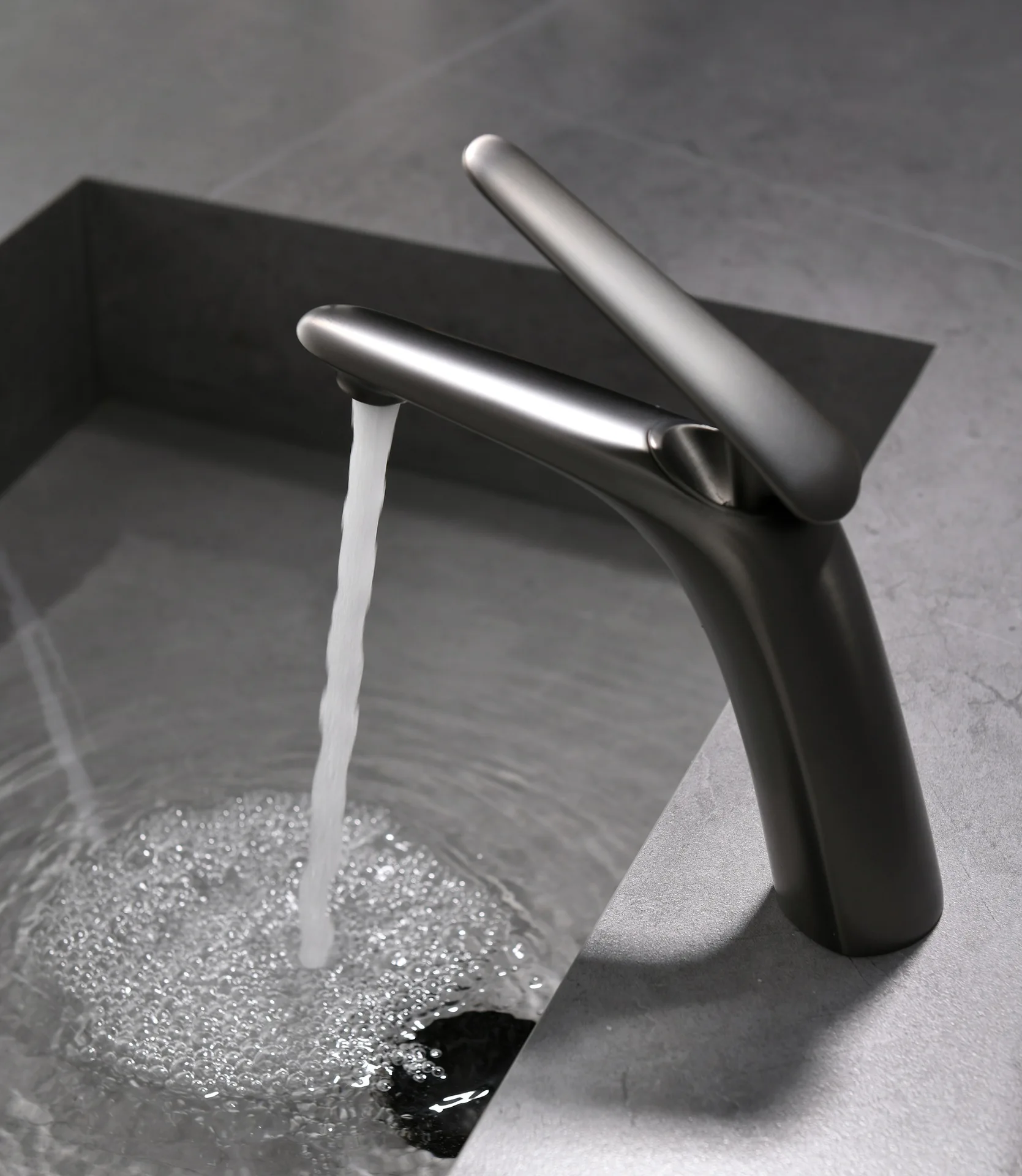 Bathroom High Basin Faucet Hot and Cold Brass Lavatory Sink Faucet  Bathroom Sink Taps Brass Single Brush Gold Sink Mixer