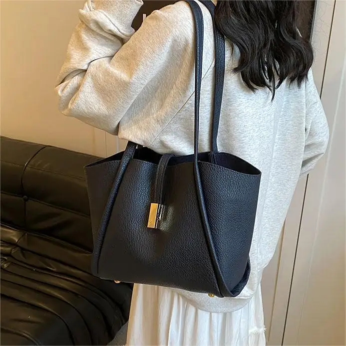 Big bag, women\'s bag, summer new style, versatile, casual shoulder bag, large capacity, commuting tote bag