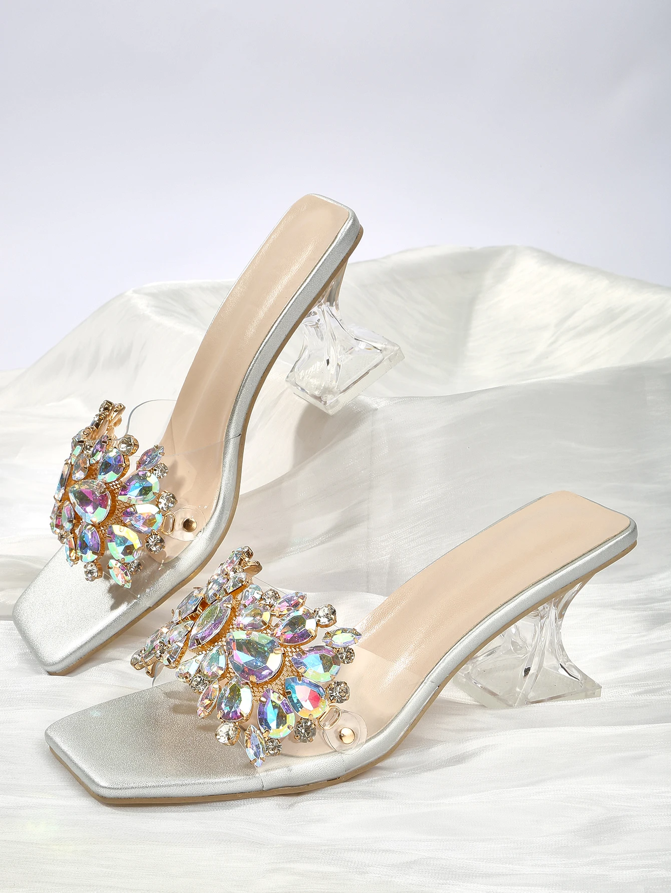 Bright Silver Summer Transparent Crystal Half Trailer High Heel Sandals with Thick Heels and Large Sized Outwear Fashion Sandals