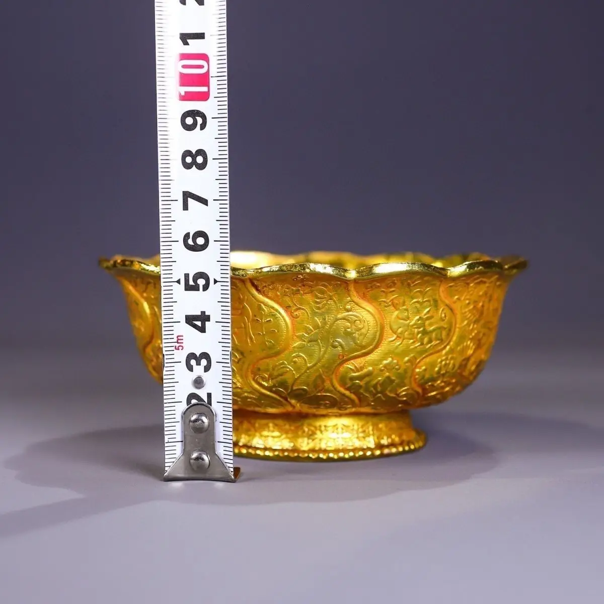 Embossed twisted branches pattern, Honghu, Swiss Beast Lucky Bowl, antique desktop decoration handicraft ornament