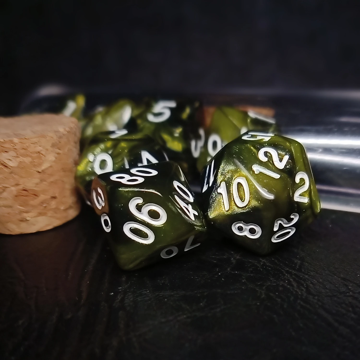 올리브 그린 별이 빛나는 하늘 갤럭시 주사위 세트, D4 D6 D8 D10 D % D12 D20 D & D COC 테이블 게임, DND RPG 주사위 세트, 7 개/세트