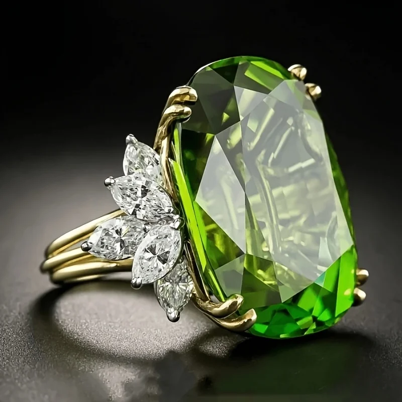 Luxury Inlaid Princess Cut Large Shiny Green Zirconia Ring with Retro Wide Face Design for Wedding Daily Occasions Parties