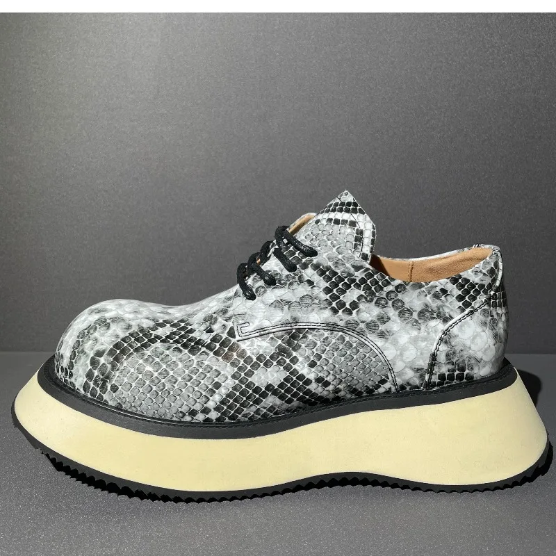 

New Design Men Derby Shoes Street Youth Fashion Casual Shoes Thick Soled Height Increasing Runway Show Trendy Shoes