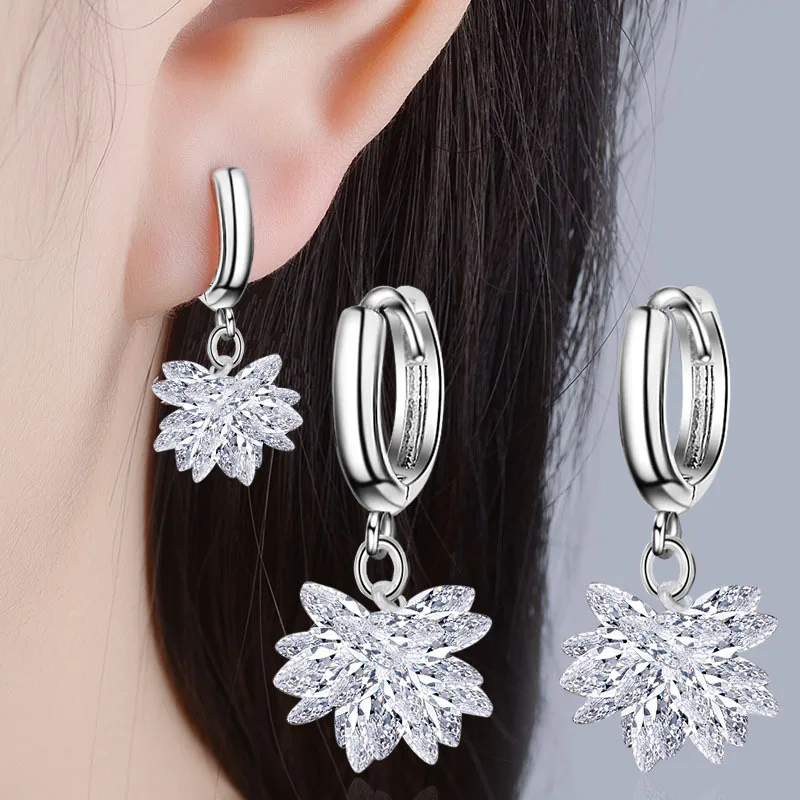 Cute Snow Flower CZ Zircon Crystal Stud Earrings For Women 925 Silver Needle Jewelry High Quality Wedding Party Earring