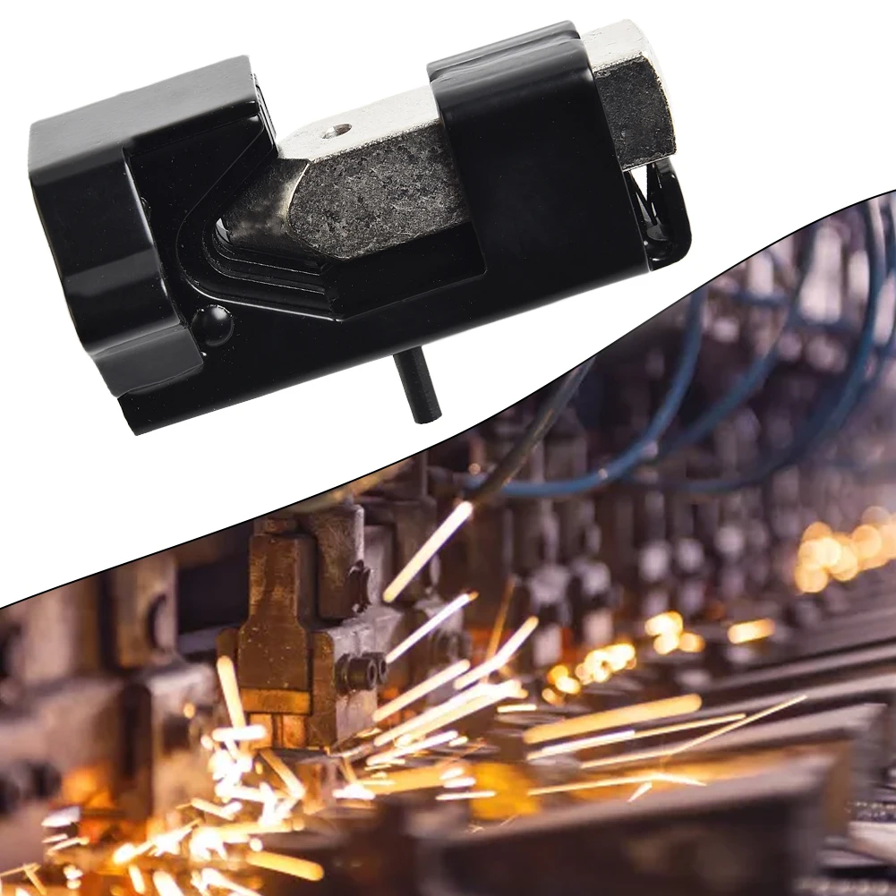 

Подпружиненный молоткообразный инструмент для обжима наконечников клемм Акумуляторные аудиосварочные кабели и электрических соединений