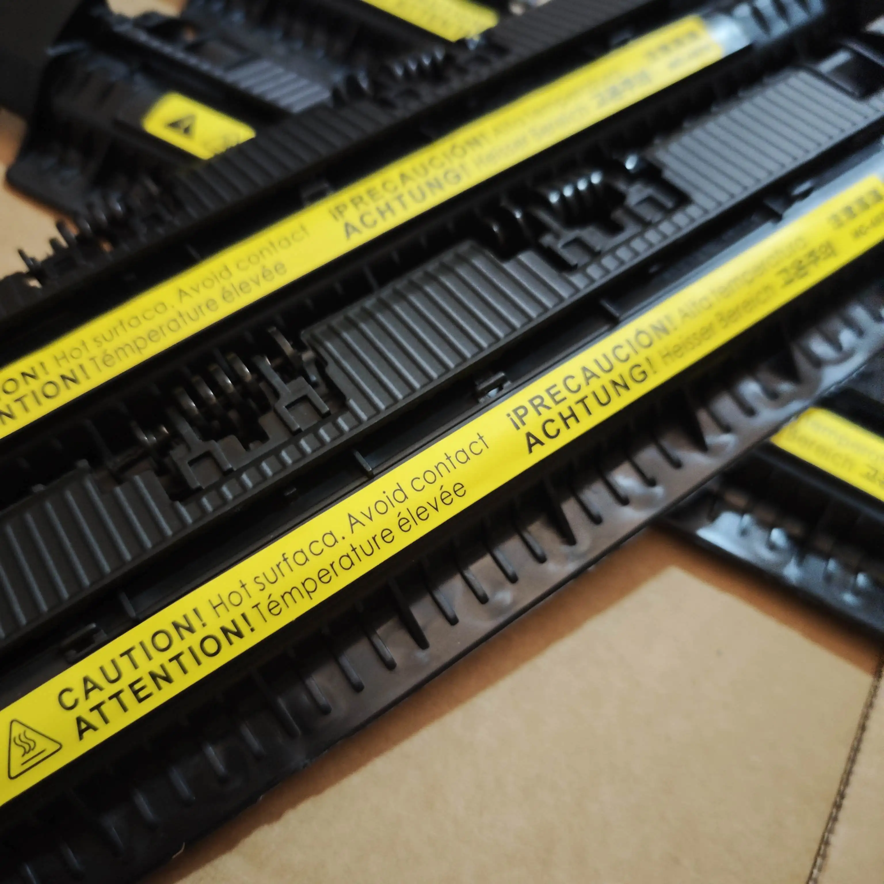 

5 шт. крышка фьюзера для HP P1102 M1132 M1136 M1212 M1213 M1214 M1217 M125 M126 M127 M128 P1005 P1006 P1007 P1008