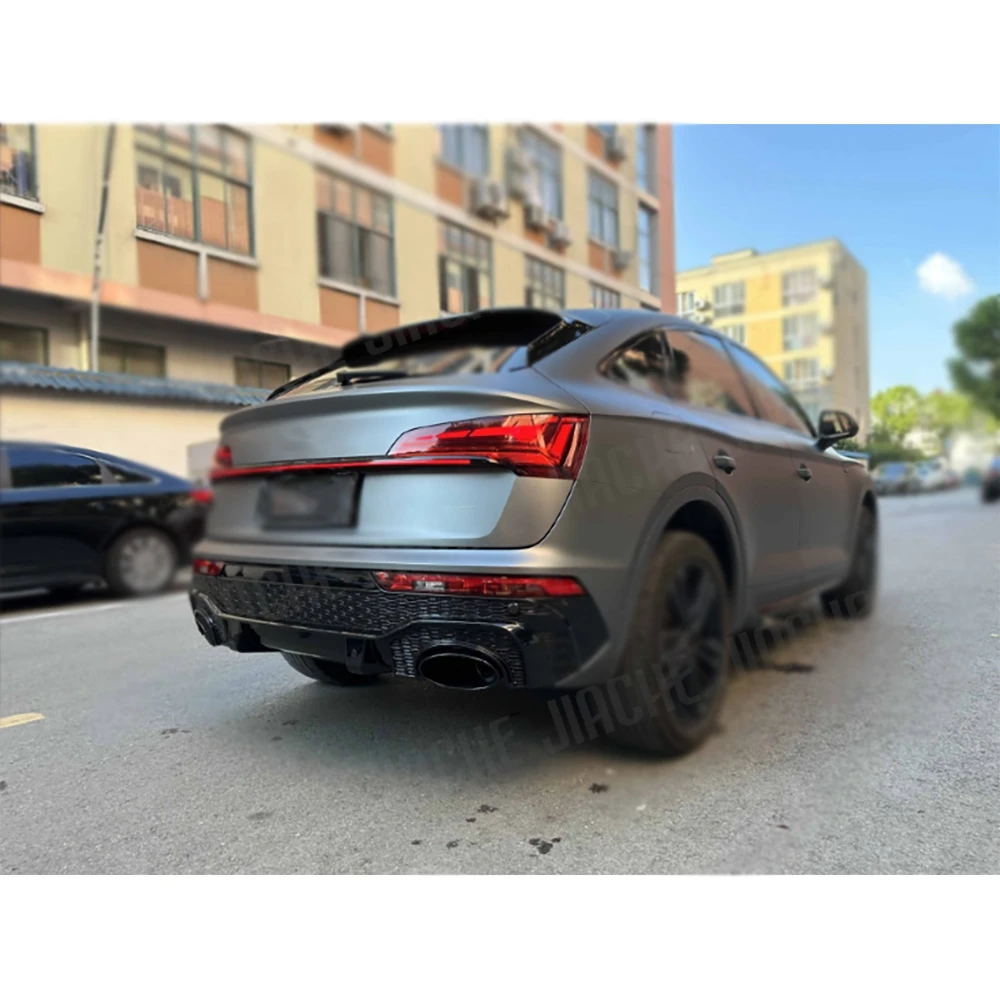 

PP Car Rear Bumper Body Kit Rear Diffuser Lip Spoiler Exhaust Tips Pipe For Audi Q5 RSQ5 Sportback 2020-2023 Car Bodykits