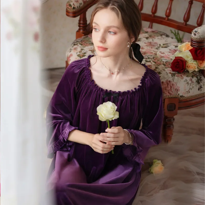 

Women Velour Round Neck Three Quarter Nightdress Princess Sleepwear Nightwear Long Nightgown Vintage Autumn Velvet Night Dress