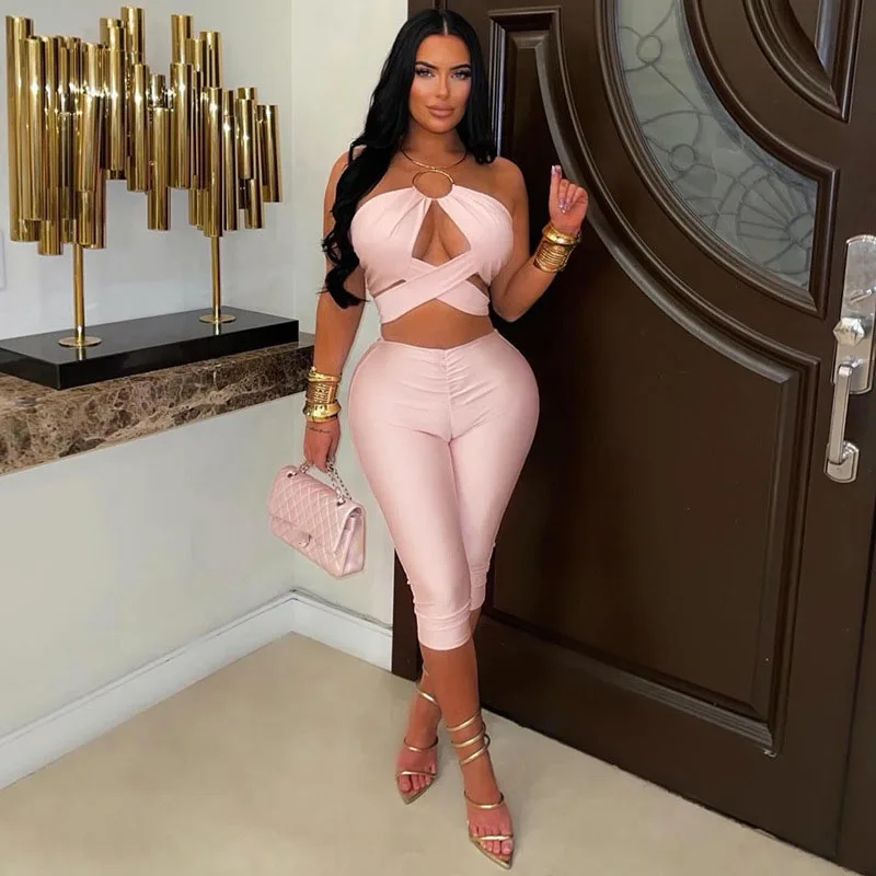 STYLISH LADY Metal O Ring Halter Cut Out 2 Piece Set Cross Wrap Crop Top Ruched High Waist Capri Pants Sexy Club Bodycon Outfits