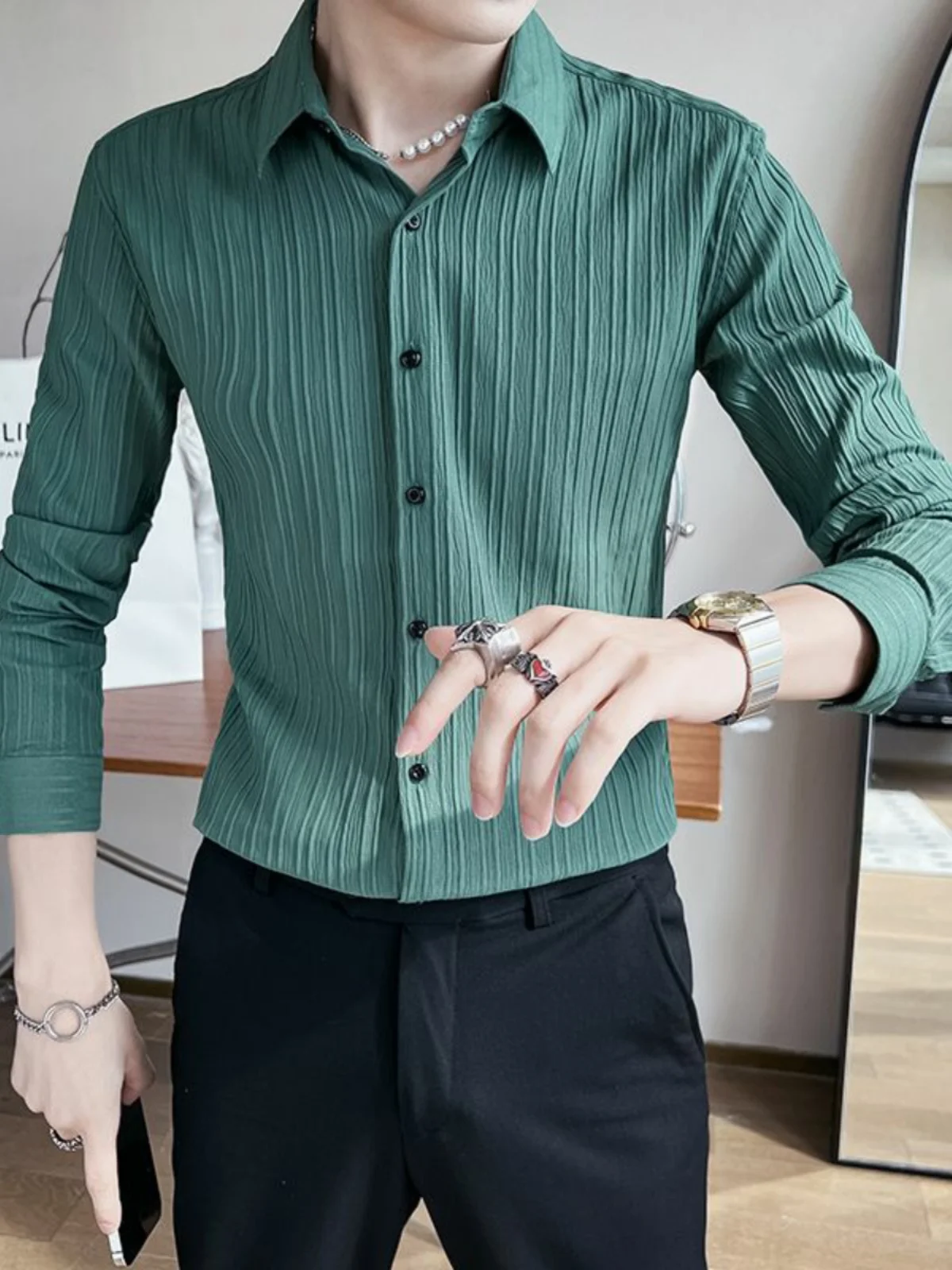 

Модная мужская рубашка в полоску с длинным рукавом, трендовая рубашка в британском стиле, приталенная, осенняя новинка, повседневная одежда