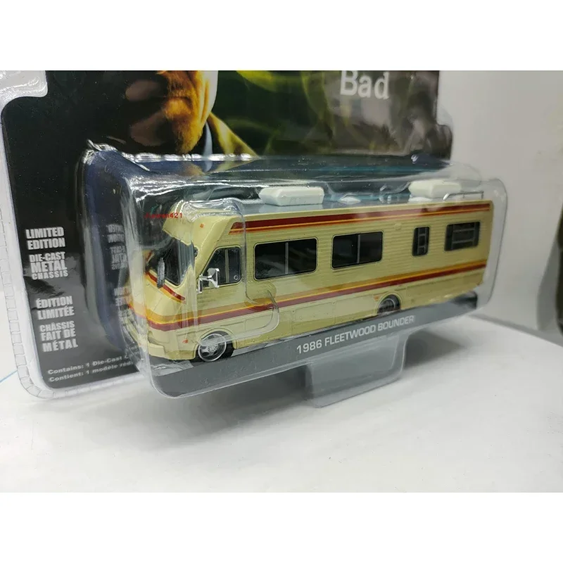 GreenLight 1:64 Alloy model 1986 Fleetwood Bou Breaking Bad Bus