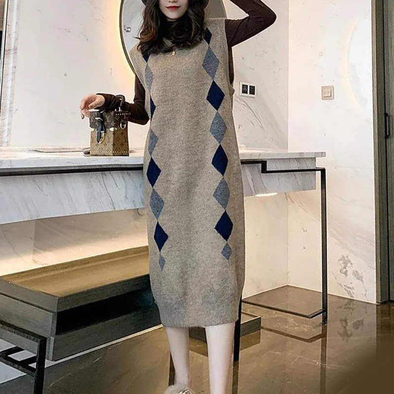 

Retro Hong Kong Style Rhombus Loose Straight Mid-Length Over-The-Knee Knitted Sweater Bottoming Waistcoat Dress Women'S Fashion