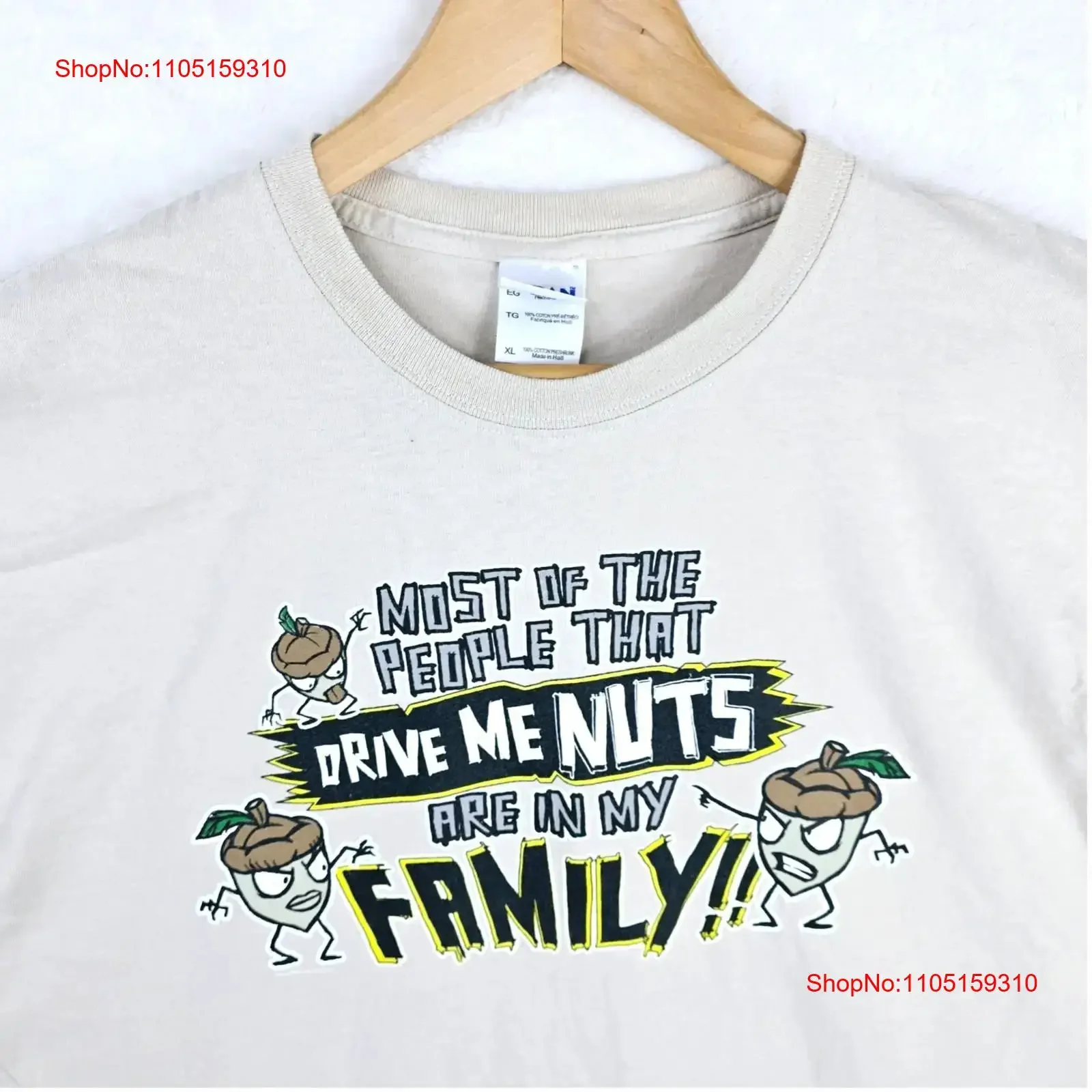 معظم الأشخاص الذين يحركني المكسرات موجود في عائلتي تي شيرت مضحك مقاس متوسط عتيق مغسول موضة ناعمة ومريحة