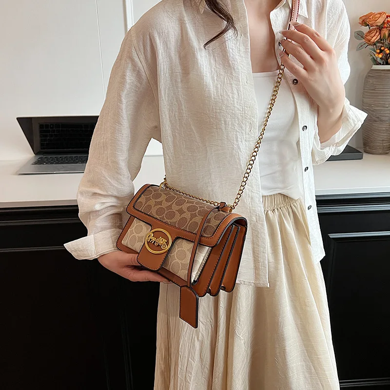 

‌2025 New Premium Chain Shoulder Bag for Women - Trendy Square Messenger Purse, Fashionable Versatile Small Crossbody Bag‌