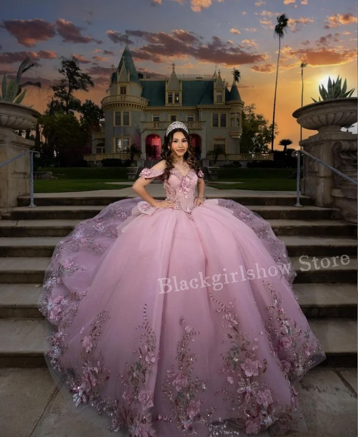 Peach Pink Princess Quinceanera Dress 2024 Luxurious Strapless Floral Applique Crystal Beaded Chapel Train Vestidos De Fiesta