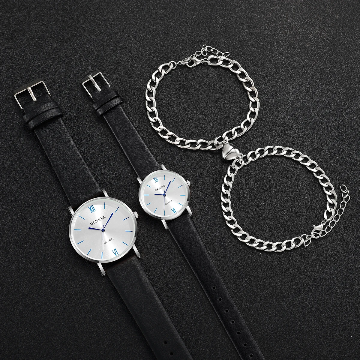 4PCS/Set Couple Watches Fashion Roma Dial Leather Band Quartz Watch Heart Bracelets Set