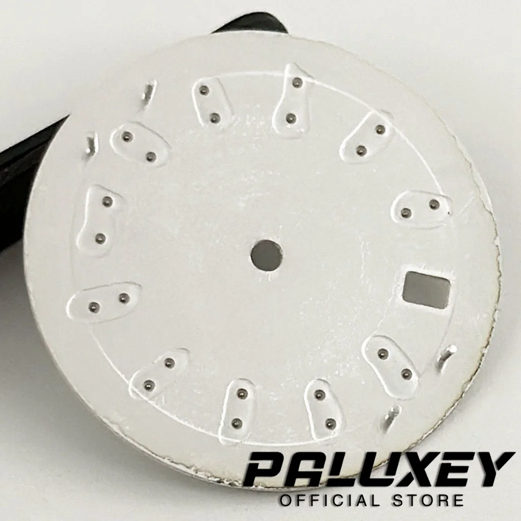 หน้าปัดนาฬิกาแบบ Perpetual Land-Dweller ขนาด 28.5 มม./31 มม. สำหรับกลไก NH35 4R35 รุ่น BGW9 พร้อมพรายน้ำ อะไหล่เปลี่ยนหน้าปัด