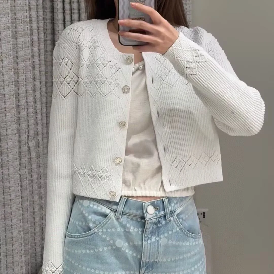 

Spring Crochet Knitted Sweater 2025 Fashion New Women O-neck Long Sleeve Single Breasted Hollow Out Argyle Pattern Cardigans